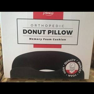 Orthopedic memory foam donut pillow